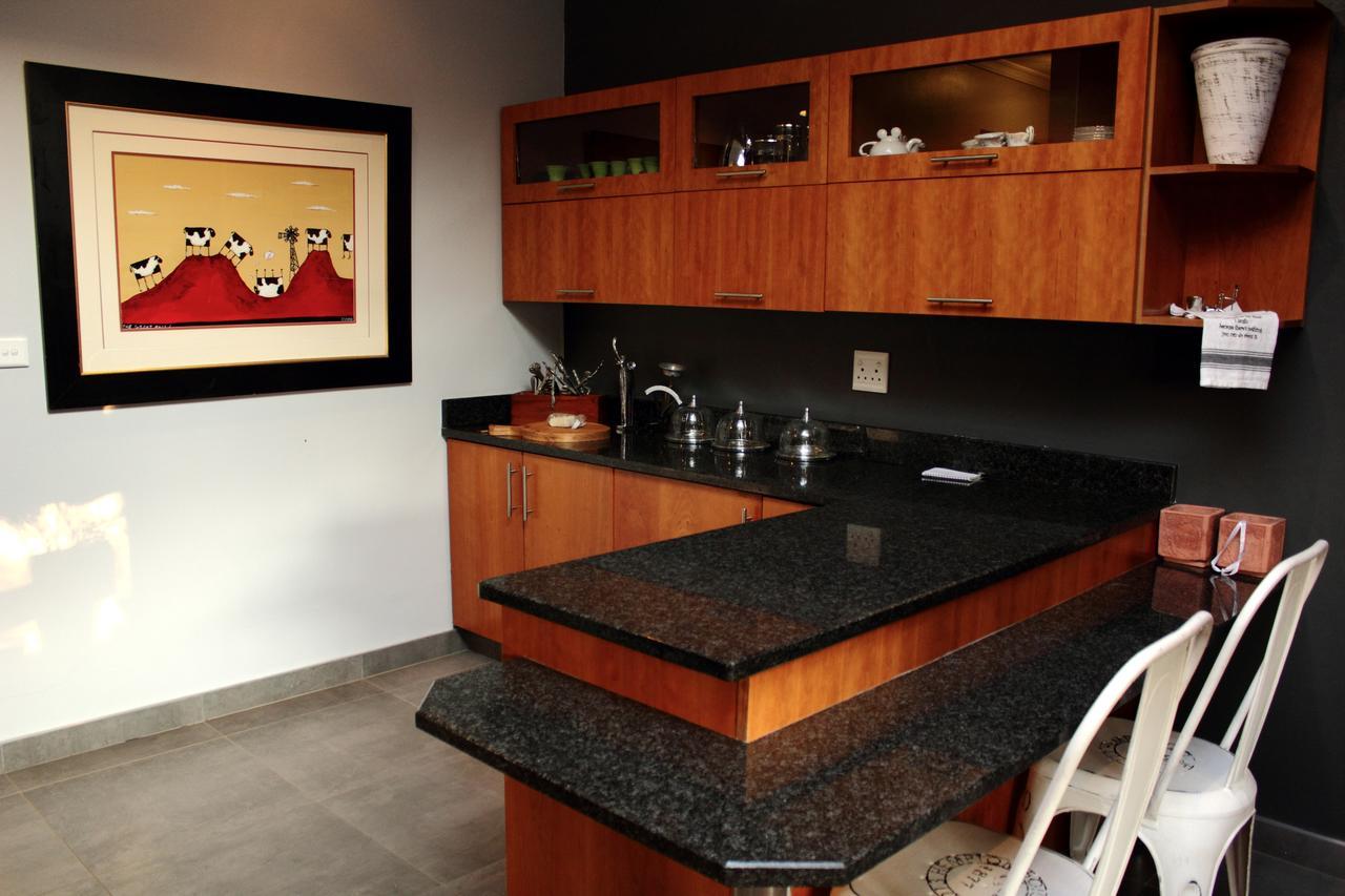Koru Guesthouse Pretoria-Noord Zewnętrze zdjęcie